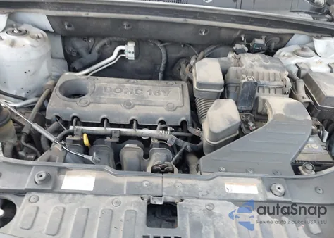 2011 Kia Sorento Lx z USA, uszkodzony, nr VIN 5XYKTDA14BG042716